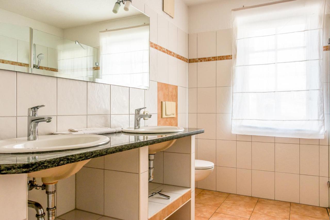Haus Ostseenixe 01 วุสโทรว์ ภายนอก รูปภาพ